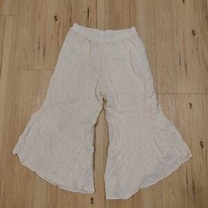 Lulu's White Linen Blend Goucho Pants
